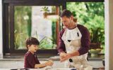 لذت آشپزی با کودکان؛ چگونه با بچه‌ها آشپزی کنیم؟