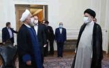 روحانی دفتر کار خود را به رییسی تحویل داد