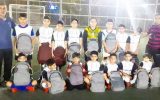اهدای کیف و نوشت افزار به اعضای فوتبال مهرعظام ایلام  + گزارش تصویری