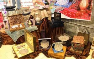 ۱۴ رشته صنایع دستی در ایوان فعال است