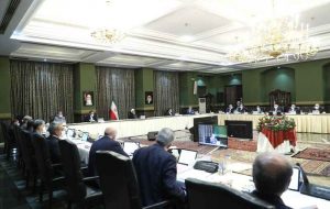 دستور روحانی برای تعطیلی موقت مراکز مورد درخواست ستاد مبارزه با کرونا دستور روحانی برای تعطیلی موقت مراکز مورد درخواست ستاد مبارزه با کرونا