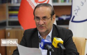 رفتار برخی منتقدان در قبال مسائل اجتماعی دوگانه است