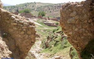 مدیرکل میراث فرهنگی، گردشگری و صنایع‌دستی استان ایلام از مرمت و ساماندهی شهر تاریخی سیروان خبر داد
