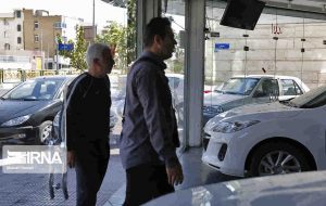 ریزش قیمت‌ها در بازار خودرو