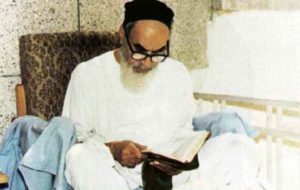 چگونگی پیوند عرفان وسیاست دراندیشه امام خمینی(ره)