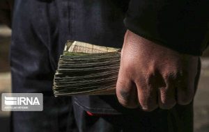 اسکناس‎ سواری کرونا و ضرورت حذف مبادلات نقدی