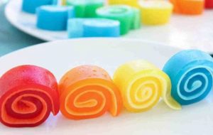 طرز تهیه ژله رولی؛ دسری جذاب