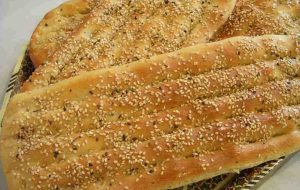 طرز تهیه نان بربری خانگی
