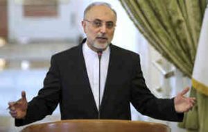 بایدن از ۴۲ سال فشار و تهدید بی نتیجه علیه ایران درس بگیرد بایدن از ۴۲ سال فشار و تهدید بی نتیجه علیه ایران درس بگیرد
