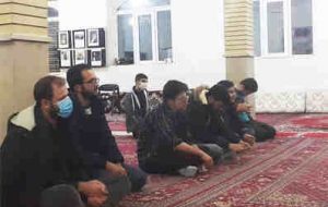 جوانان محله خاتمیه ایلام در سوگ امام‌هادی(ع)