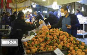 واردات میوه و کالاهای اساسی از طریق تجار و بازارچه‌های مرزی مجاز شد