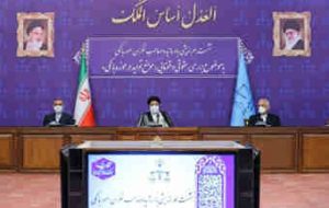 باید در کنار دادسرای کارکنان، دادسرایی هم برای «کارنکنان» ایجاد کنیم باید در کنار دادسرای کارکنان، دادسرایی هم برای «کارنکنان» ایجاد کنیم