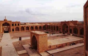 سرزمین کاروانسراها در انتظار جهانی‌شدن تا نامهربانی بانک‌ها با گردشگری