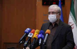وزیر بهداشت: ۱۴ میلیون نفر تا یک ماه آینده واکسن کرونا می زنند
