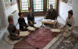 آثار هنرمندان ایلام به موزه فرهنگ و هنر می رود