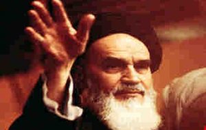 جهانیان همچنان ابهت کلام امام خمینی (ره) را احساس میکنند جهانیان همچنان ابهت کلام امام خمینی (ره) را احساس میکنند