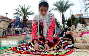 بیش از ۲هزار هنرمند و صنعتگر صنایع دستی بیمه می‌شوند
