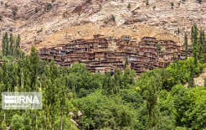 طرح ساخت و ساز در حریم روستاها منجر به نابودی کشاورزی می‌شود