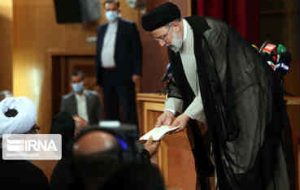 گفت و گو با مردم راهی برای شناسایی و حل مشکلات