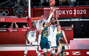پیروزی بسکتبال آمریکا برابر استرالیا؛ صعود غولهای NBA به فینال المپیک پیروزی بسکتبال آمریکا برابر استرالیا؛ صعود غولهای NBA به فینال المپیک