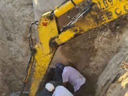 اصلاح و بازسازی ۱۳۰متر از خط انتقال فاضلاب شهر دهلران