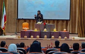 ستاره ی بخت کانون ایلام در جشنواره منطقه ای قصه گویی درخشید