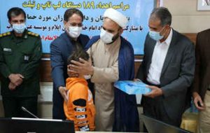اهدا ۱۸۹ دستگاه لپ تاپ و تبلت بین دانش آموزان و دانشجویان ایلامی