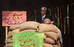سجادی: دفاع مقدس هنوز تمام نشده است سجادی: دفاع مقدس هنوز تمام نشده است