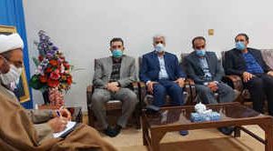 امام جمعه ایلام: مبنای انتصاب باید شایسته سالاری و کمک به محرومان باشد