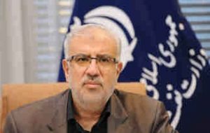  وزیر نفت خبر داد: امضای ۴.۵ میلیارد دلار قرارداد با سازندگان صنعت نفت در سال ۱۴۰۱