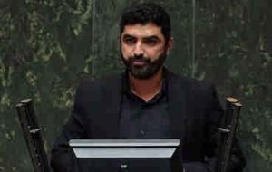 نماینده مجلس: دولت و مجلس برای حل مشکلات اقتصادی هم قسم شدند نماینده مجلس: دولت و مجلس برای حل مشکلات اقتصادی هم قسم شدند