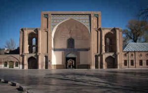 رییس جمهور: یک طرح جامع باید برای دولتخانه صفوی قزوین تهیه شود