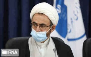 امام‌جمعه ایلام: جوانان باید از توطئه های دشمنان آگاه باشند