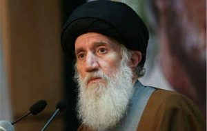 هاشمی: آیت‌الله فاطمی‌نیا بر قرائت زیارت عاشورا و حدیث کساء بسیار سفارش می‌کرد