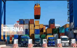 دستیابی به تجارت خارجی ۱۰۰ میلیارد دلاری در دولت سیزدهم با رفع موانع داخلی