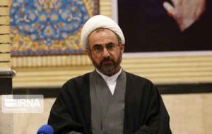 ۹۰۰ پایگاه نماز جمعه در کشور فعال است ۹۰۰ پایگاه نماز جمعه در کشور فعال است