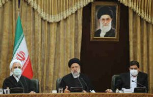 آیتالله رئیسی: نظارت به عنوان ضامن حسن اجرای قوانین نباید شجاعت را از مدیران بگیرد آیتالله رئیسی: نظارت به عنوان ضامن حسن اجرای قوانین نباید شجاعت را از مدیران بگیرد