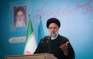 آیت‌الله رئیسی: دولت درپی حل مسائل است، نه دور زدن آنها