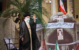 دفاع مقدس نشان داد صیانت از کشور با مقاومت به دست می آید نه با تسلیم دفاع مقدس نشان داد صیانت از کشور با مقاومت به دست می آید نه با تسلیم