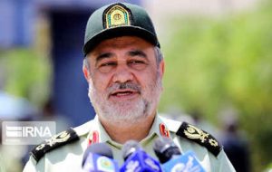 ۱۷ نفر با سلاح جنگی در اغتشاشات دستگیر شدند/ قصد دشمن، کشتهسازی و ادامه آشوبها بود ۱۷ نفر با سلاح جنگی در اغتشاشات دستگیر شدند/ قصد دشمن، کشتهسازی و ادامه آشوبها بود