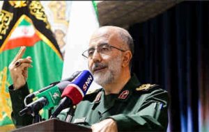 کنگره های شهدا حرکتی امیدآفرین در مقابل جنگ نرم دشمنان است