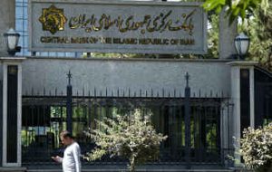 منابع ارزی در شرایط مطلوبی قرار دارد/ تامین نیازهای ارزی از طریق بازار نیما
