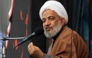 مردم ایران وفادار نظام و انقلاب هستند و در مقابل هر فتنهای با بصیرت عمل کردند مردم ایران وفادار نظام و انقلاب هستند و در مقابل هر فتنهای با بصیرت عمل کردند