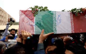 امام جمعه ایلام: جامعه ما تشنه رحمت شهدا است