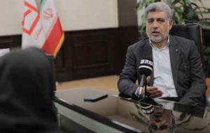 سرپرست بانک مسکن اعلام کرد؛ دور جدید مذاکرات وزیر راه و شهرسازی با بانک‌ها برای مشارکت در طرح نهضت ملی