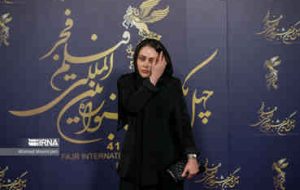 هنر زندگی یعنی در اوج مصیبت به اخلاق پایبند باشیم هنر زندگی یعنی در اوج مصیبت به اخلاق پایبند باشیم