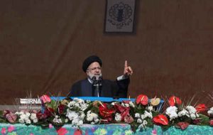 رئیسی: نگاه پدرانه رهبری در دولت دنبال میشود/ ما مدعی حقوق زنان هستیم رئیسی: نگاه پدرانه رهبری در دولت دنبال میشود/ ما مدعی حقوق زنان هستیم