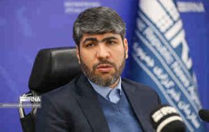 ساعت کاری ماه رمضان ۷ تا ۹ شناور شد/ جزئیات ساعت کاری مدارس و ادارات دولتی سال ۱۴۰۲ ساعت کاری ماه رمضان ۷ تا ۹ شناور شد/ جزئیات ساعت کاری مدارس و ادارات دولتی سال ۱۴۰۲