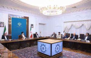 تنگنای دولت سیزدهم برای تحقق همزمان «رشد» و «کنترل تورم» تنگنای دولت سیزدهم برای تحقق همزمان «رشد» و «کنترل تورم»