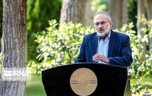 در نشست مجازی با اصحاب رسانه سراسر کشور: حسینی: دشمن در جنگ ترکیبی نهایت استفاده را از ابزار رسانه می‌کند
